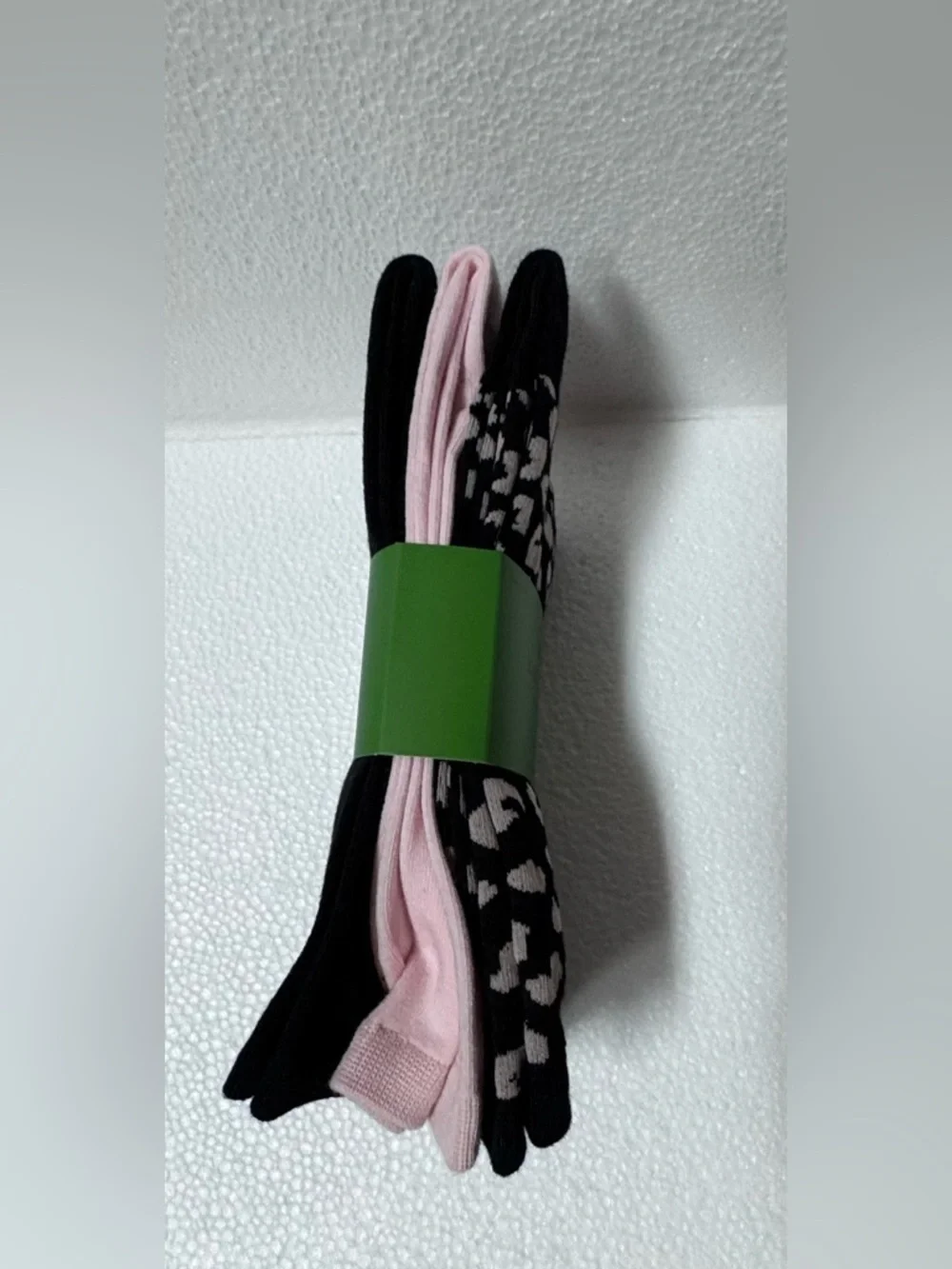 kate spade Black & Light Pink Leopard-Print Crew Socks